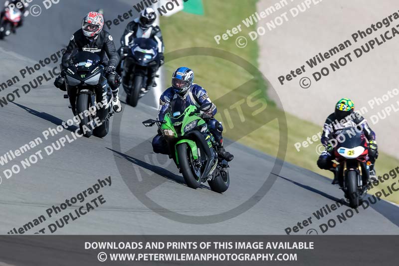 donington no limits trackday;donington park photographs;donington trackday photographs;no limits trackdays;peter wileman photography;trackday digital images;trackday photos